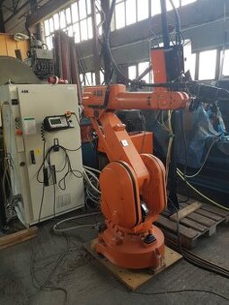 Průmyslový svářecí robot ABB IRB 2400/10 M94A