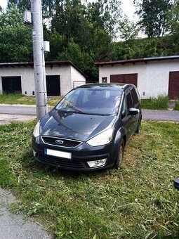 Prodám nepojízdný Ford Galaxy 2.0 TDCi 96 kW 7 míst