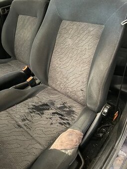 Koupím sedačku a stropnici na VW Golf 3 VR6
