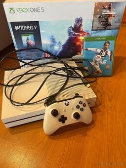 Xbox One S 1TB s mechanikou + FIFA19