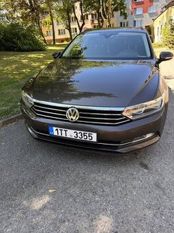 VW Passat Variant B8