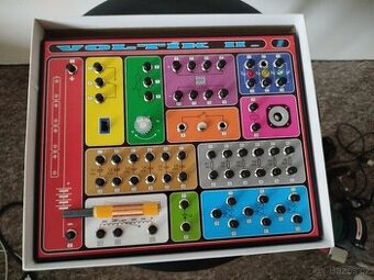 Stavebnice Voltík 2 pro malé elektroniky