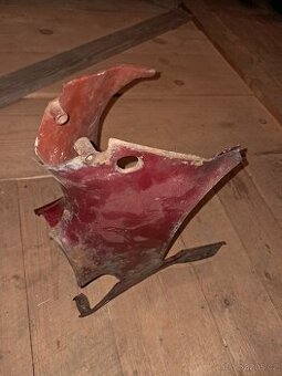 Podsedlové plechy Jawa