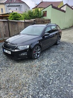 Škoda octavia RS 2.0.TDI 135kw.