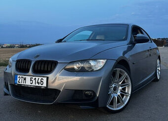 BMW E92 320i 2007
