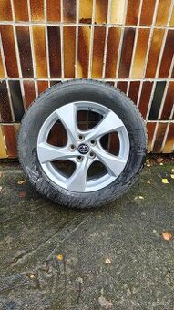 Toyota C-hr originál zimní pneu NOKIAN 215/60 17R 96H