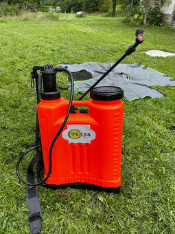 Tlakový postřikovač