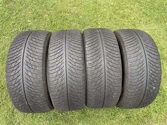 Michelin 235/45R18 zimní