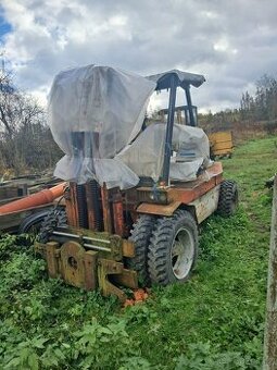 PRODEJ - terénní DESTA 3,5 t s otočí 180 ° - 1