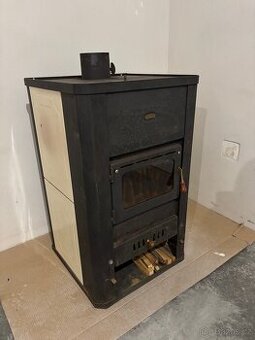 Krbová kamna s výměníkem Prity