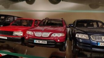 BMW X5 Maisto 1:24