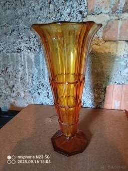 Staré barevné ambrove sklo hutní vázy mísy sklenice