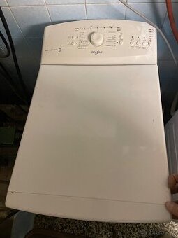 Pračka whirlpool