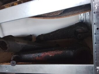 Traktor Crystal ramena