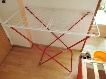 Prodám věšák na prádlo - 1