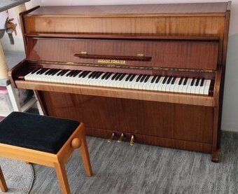 Piano August Förster