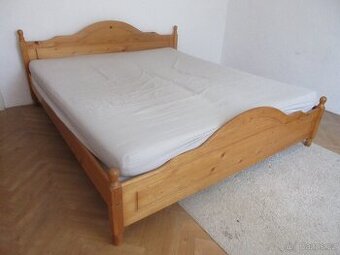 SLEVA - Pevná manželská postel - dvojlůžko - dvojpostel-Brno