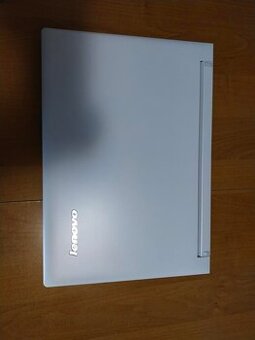 Prodám notebook Lenovo Ultrabook