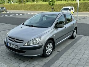 Peugeot 307 - 1