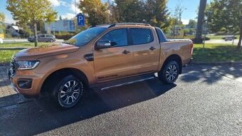 Ford Ranger WildTrak Oranzový