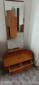 Šperkovnice se zrcadlem, velka, 50 léta, lakovaná dyha
