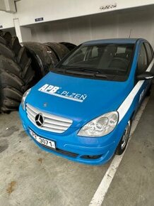- Prodám Mercedes Benz B 180 CDI W245 ++-