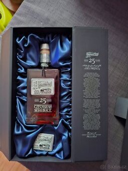 Hammer Head whisky 25 yr.
