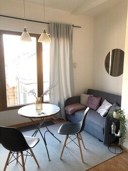 byt 1+kk, 30m2 v ul. Jindřicha Plachty, Praha 5 - Smíchov