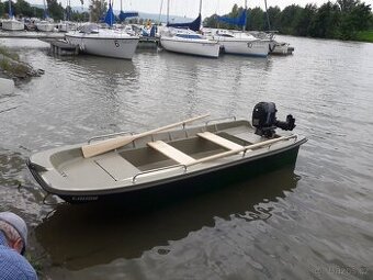 Pramice, rybářský člun, veslice, loď Karolina 330