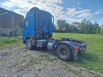 Traktor/tahač