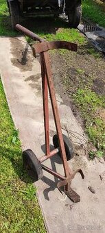 Dílenský vozík na tlakové láhve autogen