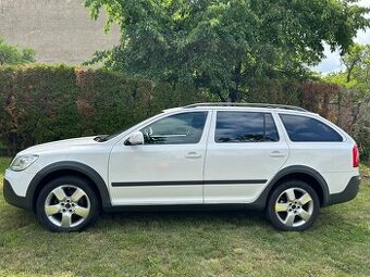 Škoda Octavia Scout 2.0 TDI 103 kW, r. 2010