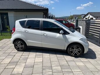 MERCEDES A160 BLUE EFFICIENCY - 1