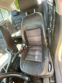 Kožené sedačky Škoda octavia 2