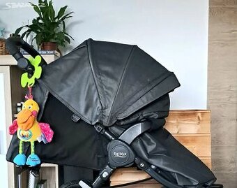 Britax b motion plus, air kola ,velmi zachovalý