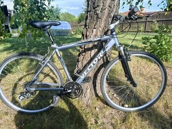Krosové značkové kolo Vector Perfect 8100