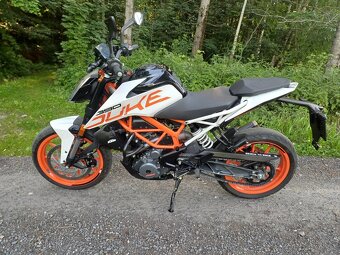 KTM 390 Duke