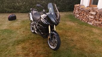 Triumph Tiger 1050