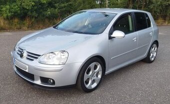 VW Golf 1.4 16V - 59kW - Tour edition - velmi pěkný