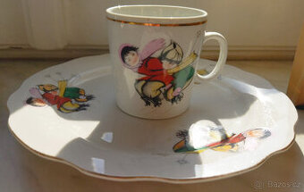 2x sada dětský hrníček s talířkem "bruslaři", Čína