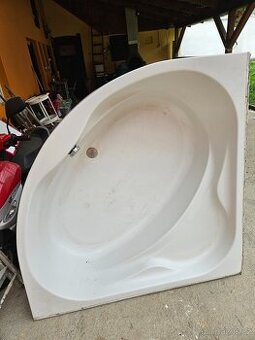 Rohová vana 140×140