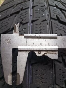 Zimní pneu Nokain SUV 225/60 R18