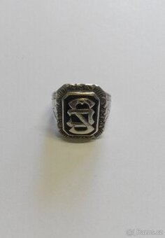 Starožitný velký stříbrný pánský prsten