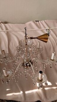 Křišťálový lustr