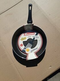 Pánev Tescoma 28 cm