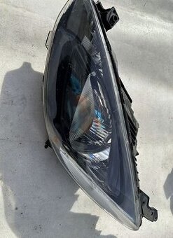 Mazda 2 DE, levé přední světlo