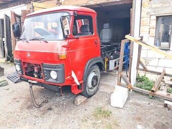 Renovace Avia i jine vozy.