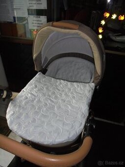 Luxusní nové plymo na kočárek s výplní - rakouský prošev
