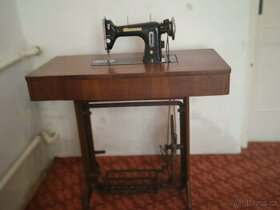 Šicí stroj Minerva