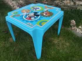 Plastový stolek pro děti - Mickey Mouse + odrážedlo ZDARMA